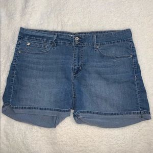 Denizen Levi Shorts